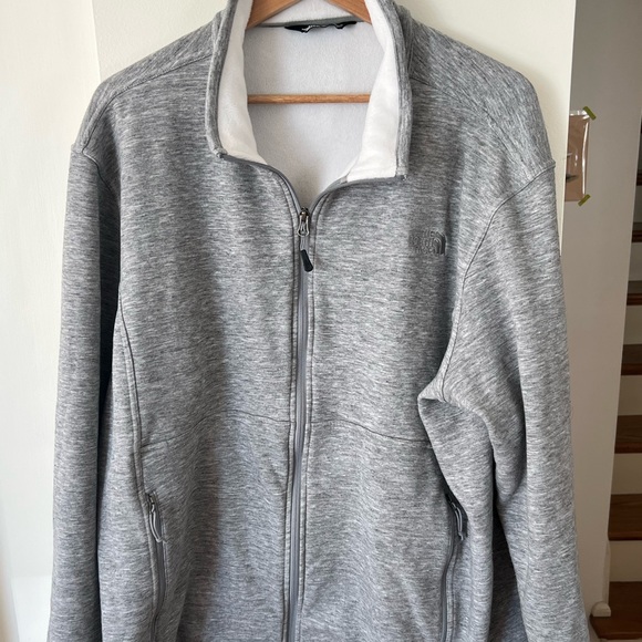 NWOT North Face ZipUp XXL - Picture 1 of 4